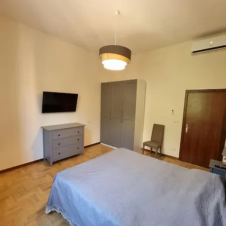 Via Vittorio Veneto Large Independent Διαμέρισμα *