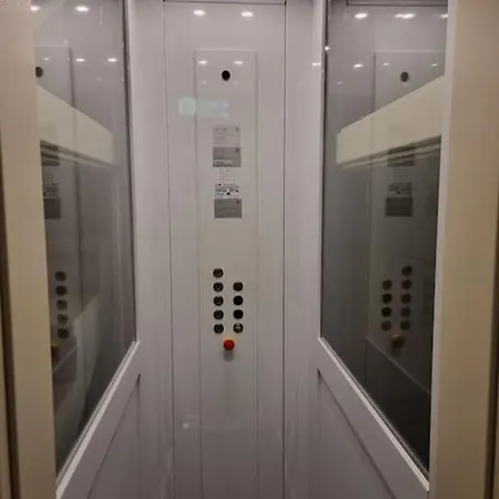 Via Vittorio Veneto Large Independent Διαμέρισμα