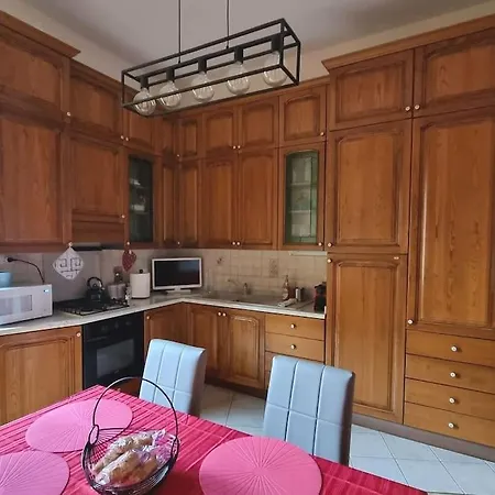 Via Vittorio Veneto Large Independent Διαμέρισμα